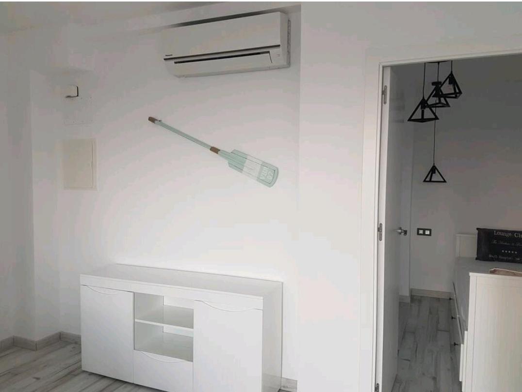 Lovely Beach House With Terrace San Juan Alicante El Campello Bagian luar foto