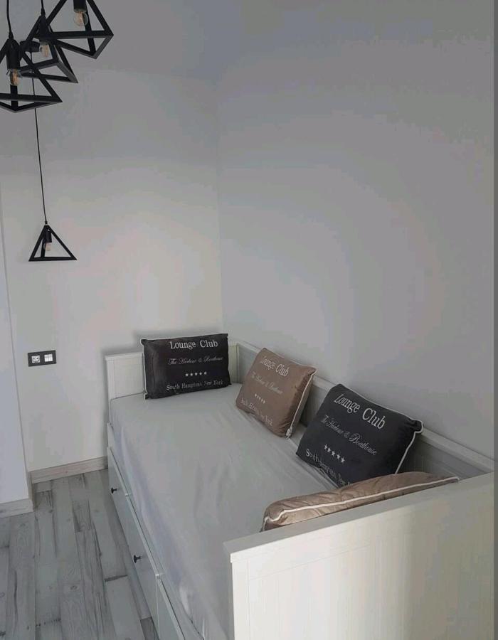 Lovely Beach House With Terrace San Juan Alicante El Campello Bagian luar foto